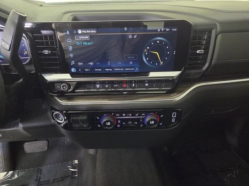 Used 2025 Chevrolet Silverado 2500 LT w/ Convenience Package AWD/4WD image 14