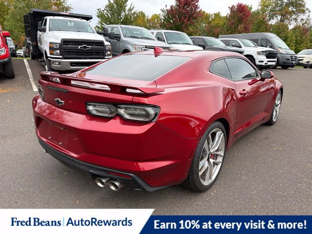 Used 2022 Chevrolet Camaro SS RWD image 9
