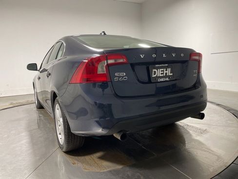 Used 2013 Volvo S60 T5 image 5