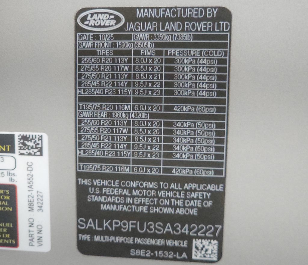 Used 2025 Land Rover Range Rover SE AWD/4WD image 43