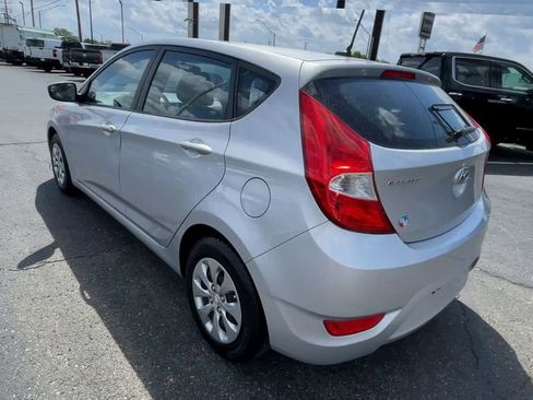 Used 2016 Hyundai Accent SE FWD image 8