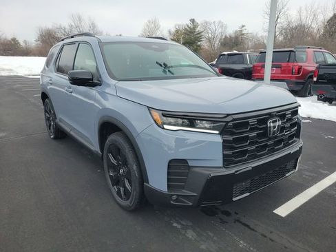 New 2026 Honda Pilot Black Edition image 12