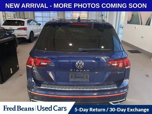 Used 2022 Volkswagen Tiguan SEL R-Line image 7