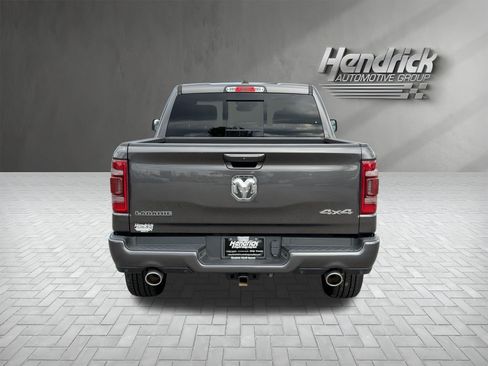 Used 2024 RAM 1500 Laramie AWD/4WD image 9