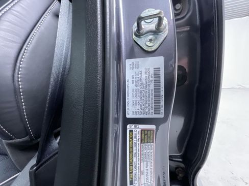 Used 2019 Acura RDX AWD w/ Advance Package image 16