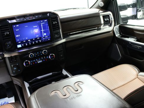 Used 2024 Ford F250 King Ranch w/ Chrome Package image 19