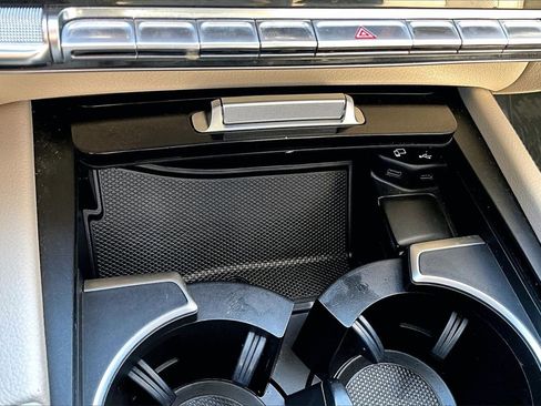 Used 2020 Mercedes-Benz GLE 350 4MATIC image 16