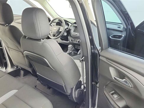 Used 2022 Chevrolet TrailBlazer LS FWD image 23