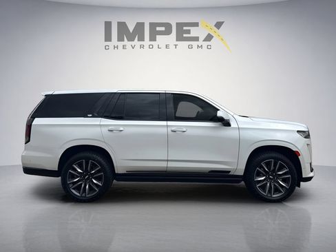 Used 2023 Cadillac Escalade Sport Platinum AWD/4WD image 6