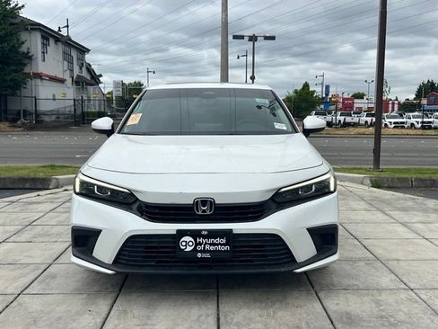 Used 2022 Honda Civic EX image 4