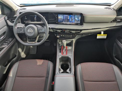 New 2026 Nissan Kicks SR image 15