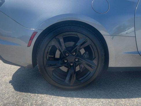 Used 2019 Chevrolet Camaro SS RWD image 39