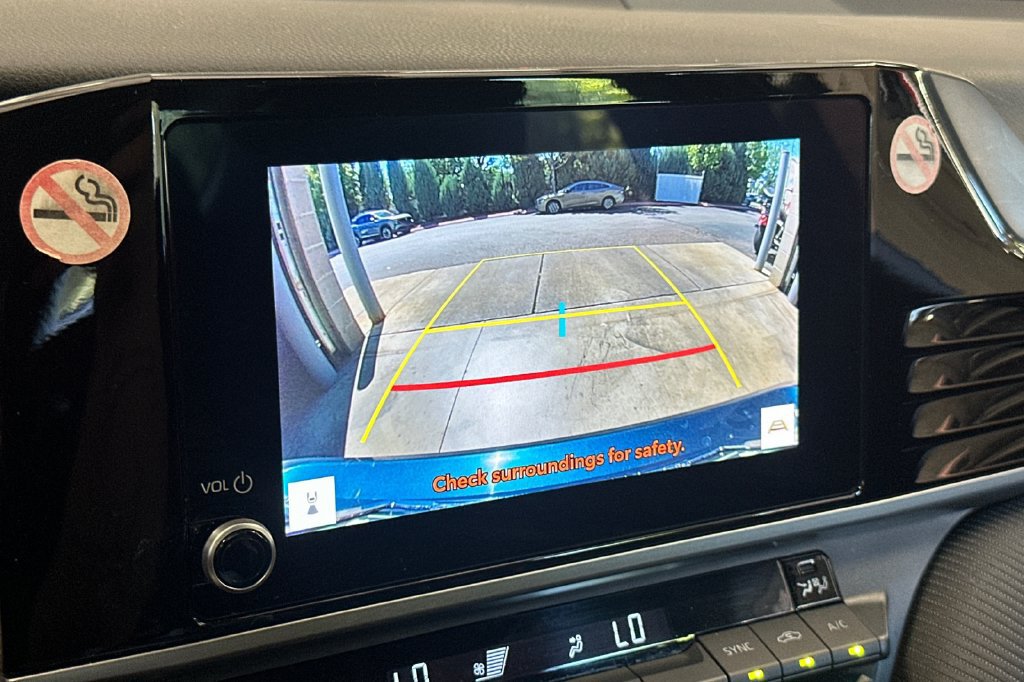 Used 2025 Toyota Camry SE FWD image 21