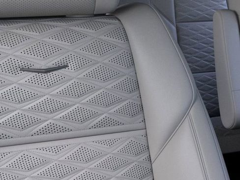 New 2026 Cadillac Escalade Platinum Sport w/ LPO, ONYX Package image 21