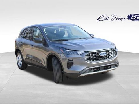 New 2026 Ford Escape Active image 18