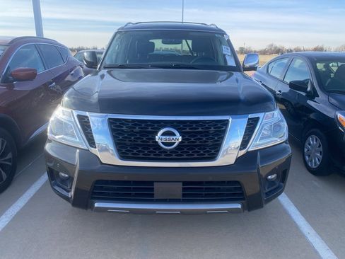 Used 2020 Nissan Armada SL w/ Premium Package image 2