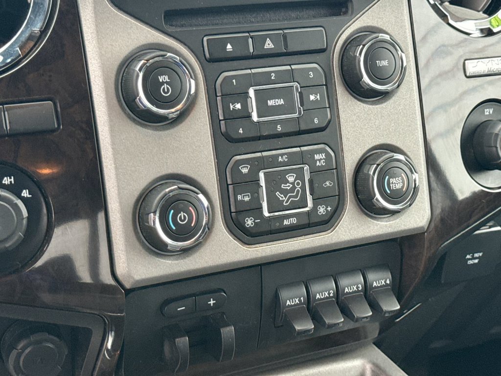 Used 2015 Ford F350 Platinum AWD/4WD image 22
