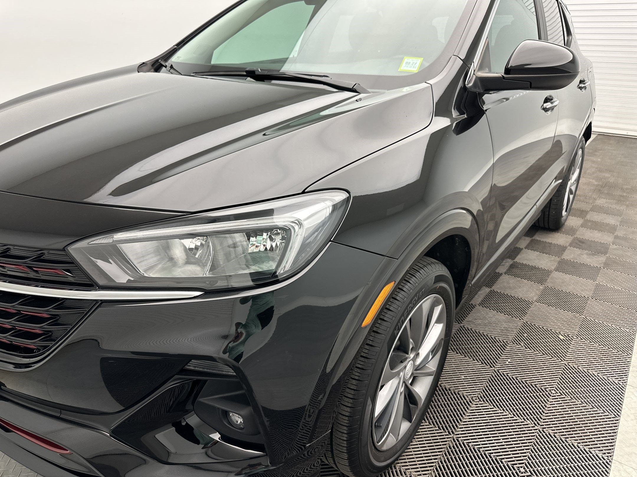 Certified 2023 Buick Encore GX Select w/ Sport Touring Package AWD/4WD image 25