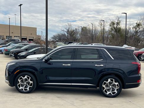 Used 2022 Hyundai Palisade Calligraphy image 6