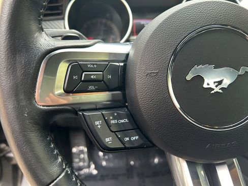 Used 2020 Ford Mustang Coupe image 15