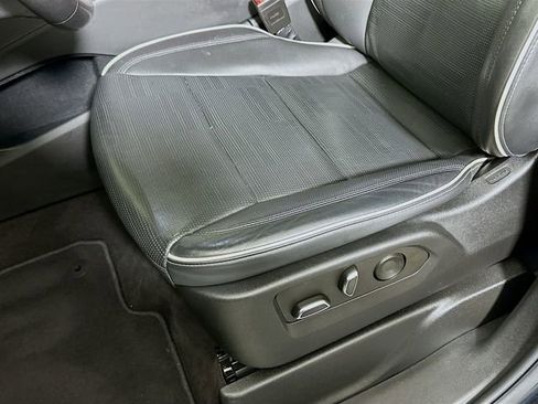 Certified 2023 Cadillac Escalade ESV Premium Luxury w/ LPO, Radiant Package image 21