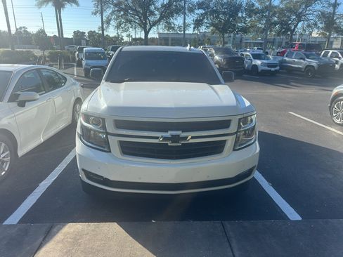 Used 2019 Chevrolet Tahoe Premier w/ RST Edition image 2