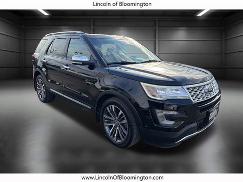 Used 2017 Ford Explorer Platinum image 8