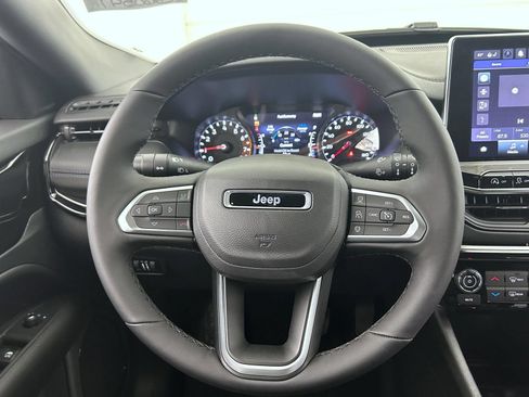 New 2026 Jeep Compass Limited AWD/4WD image 11