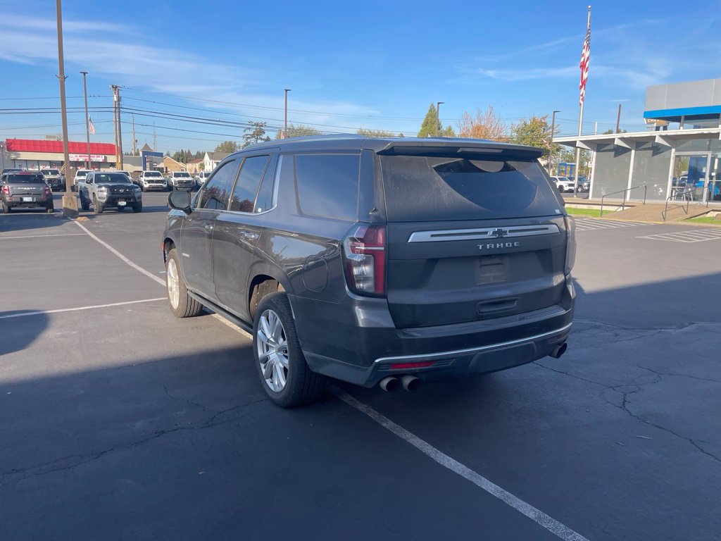 Used 2021 Chevrolet Tahoe High Country w/ Premium Package AWD/4WD image 5