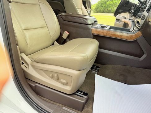 Used 2015 GMC Sierra 1500 SLT w/ SLT Crew Cab Value Package image 23