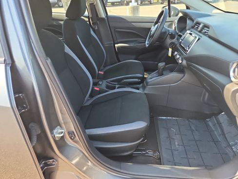 Used 2025 Nissan Versa S w/ Trunk Package FWD image 22
