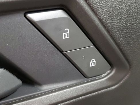 Used 2026 Chevrolet Colorado Trail Boss image 27