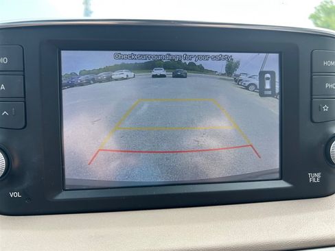 Used 2020 Hyundai Santa Fe SEL w/ Convenience Package FWD image 21