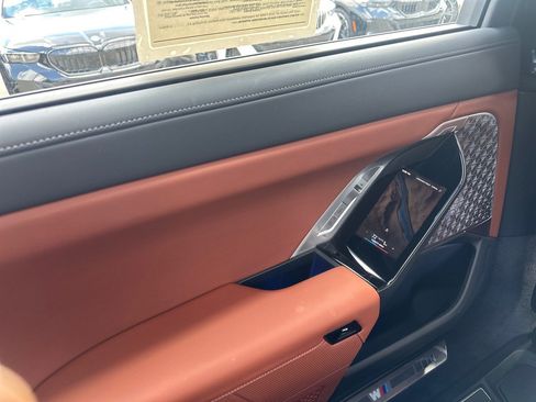 Used 2025 BMW 740i w/ Executive Package RWD image 19