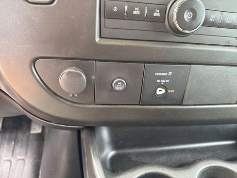 Certified 2023 Chevrolet Express 2500 w/ Driver Convenience Package image 13