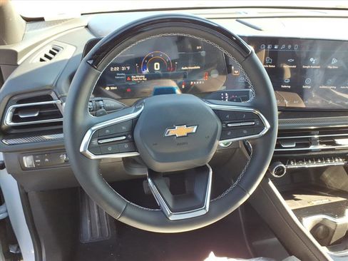 New 2026 Chevrolet Traverse High Country w/ LPO, Floor Liner Package image 5