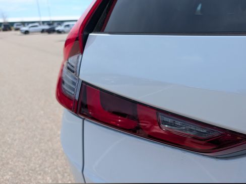 Used 2024 Honda CR-V Sport Touring image 17