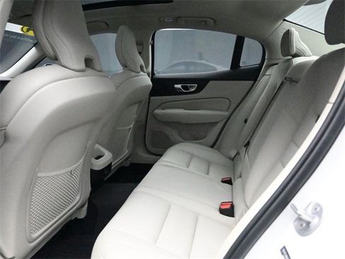 Certified 2024 Volvo S60 B5 Plus w/ Climate Package image 21