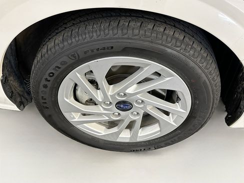 Used 2024 Subaru Impreza 2.0i image 11