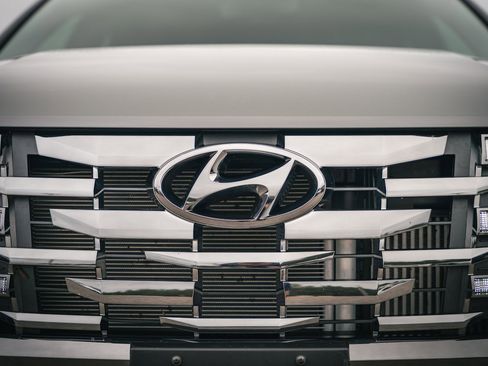 Used 2024 Hyundai Santa Cruz Night image 11