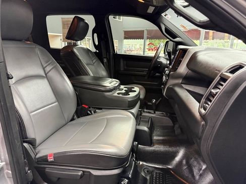 Used 2021 RAM 2500 Tradesman w/ Chrome Appearance Group AWD/4WD image 23