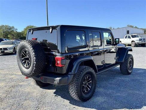 New 2025 Jeep Wrangler Unlimited Rubicon image 20
