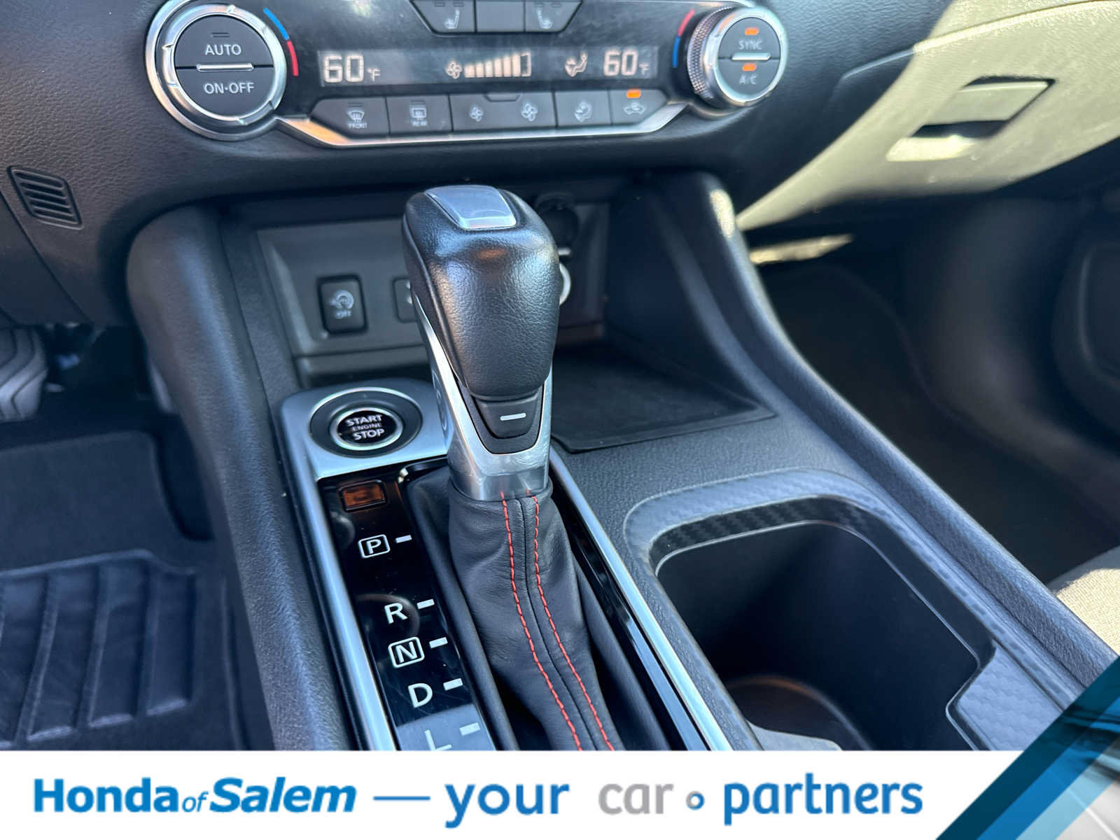 Used 2025 Nissan Sentra SR FWD image 18