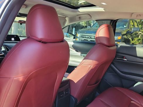 Used 2023 MAZDA CX-30 AWD 2.5 S w/ Preferred Package image 11