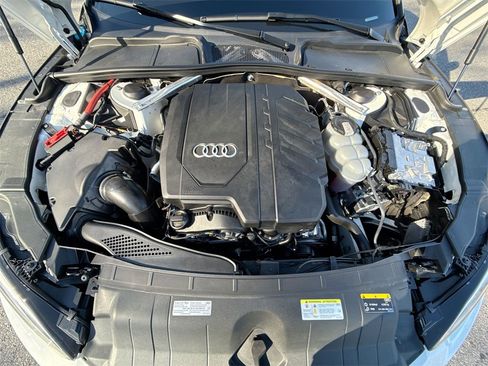Used 2022 Audi A5 2.0T Premium Plus w/ Premium Plus image 18