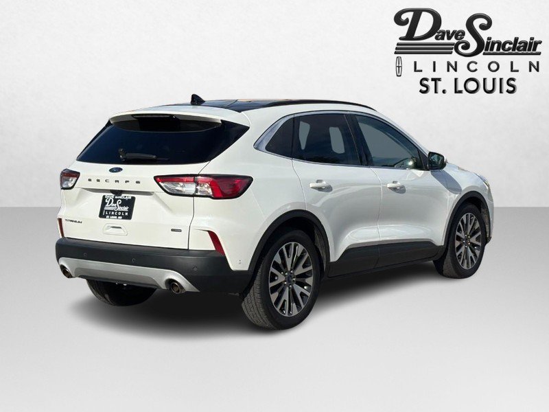 Used 2020 Ford Escape Titanium FWD image 3