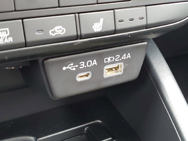 New 2026 Subaru Outback Limited AWD/4WD image 33