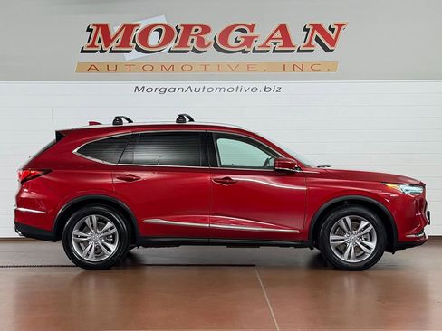Used 2023 Acura MDX SH-AWD image 2