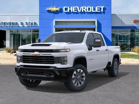 New 2026 Chevrolet Silverado 2500 Custom image 30