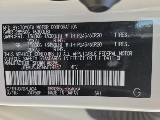 Used 2022 Toyota 4Runner Limited AWD/4WD image 29